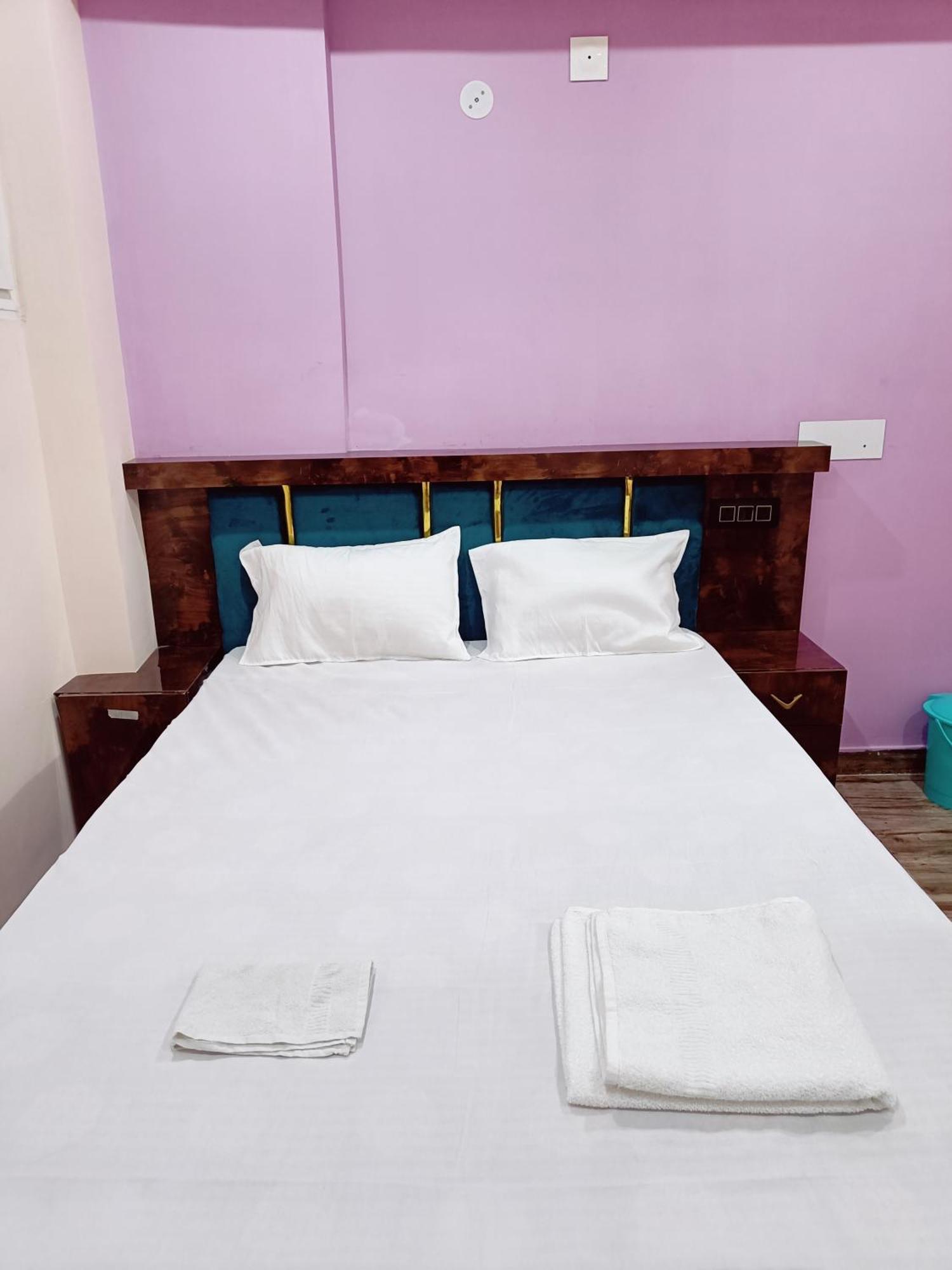 Hotel A R S Rooms & Banquet Patna  Exterior foto